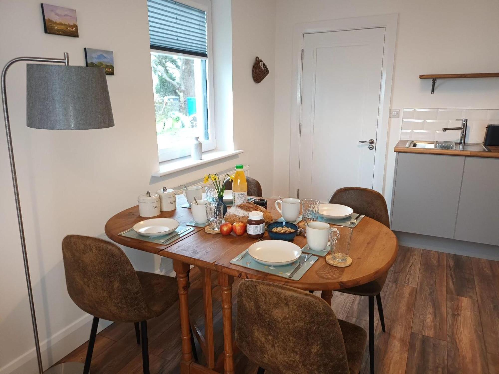 Camus Eighter Connemara Lake View Apartment מראה חיצוני תמונה